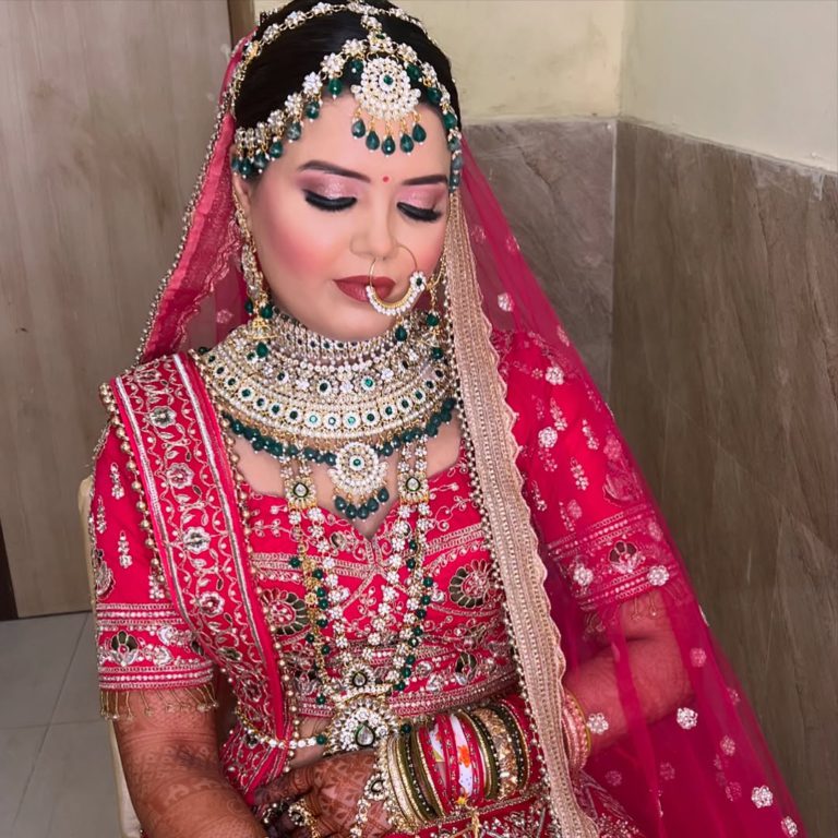 Preeti Gupta Makeup Artist MUA Makeup and Beauty India MAB Bloggers Influencers Professionals Makeup Artists Hairstylists Models Services Products and more 10 768x768