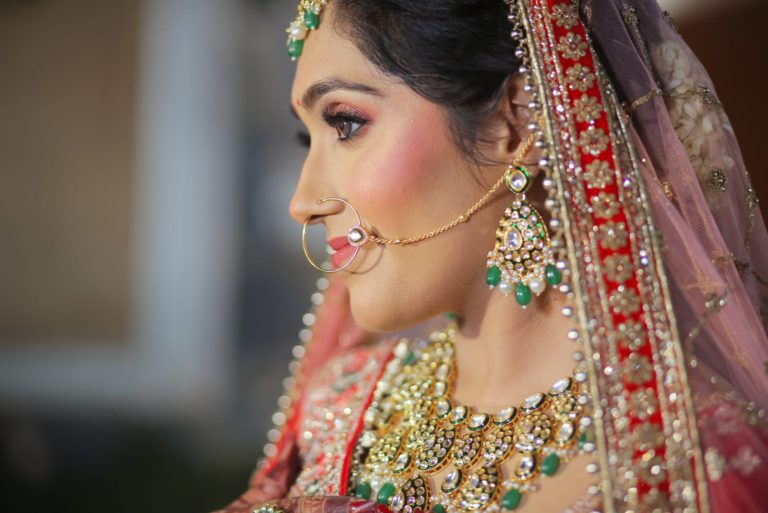 Preeti Gupta Makeup Artist MUA Makeup and Beauty India MAB Bloggers Influencers Professionals Makeup Artists Hairstylists Models Services Products and more 41 768x513