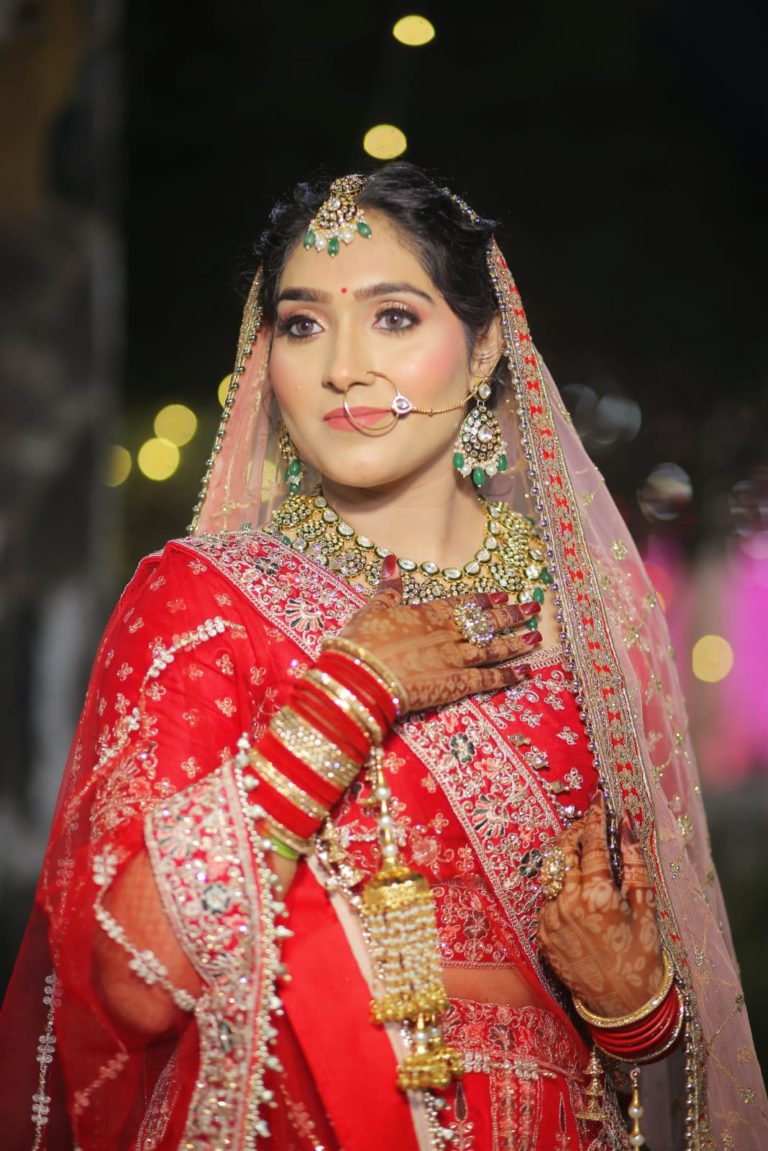 Preeti Gupta Makeup Artist MUA Makeup and Beauty India MAB Bloggers Influencers Professionals Makeup Artists Hairstylists Models Services Products and more 43 768x1151