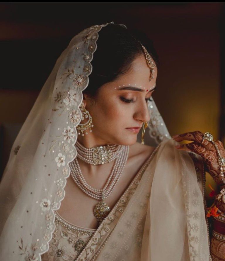 Prekshi Makeup Artist MUA New Delhi Makeup and Beauty India MAB 15 768x890