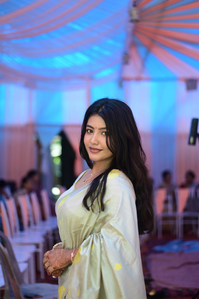 Influencer Model Chandini Sarmah Tezpur Assam MAB Makeup and Beauty India 4 768x1153