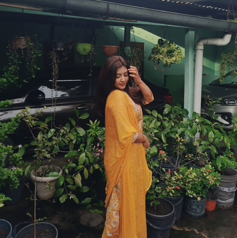 Influencer Model Chandini Sarmah Tezpur Assam MAB Makeup and Beauty India 24 768x772