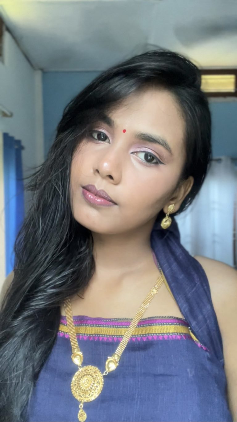 Haripriya Saikia Influencer Makeup Beauty Skincare Haircare Modeling India MAB Bloggers Influencers Makeup Artists Hairstylists Models Services Products and more 7 768x1365